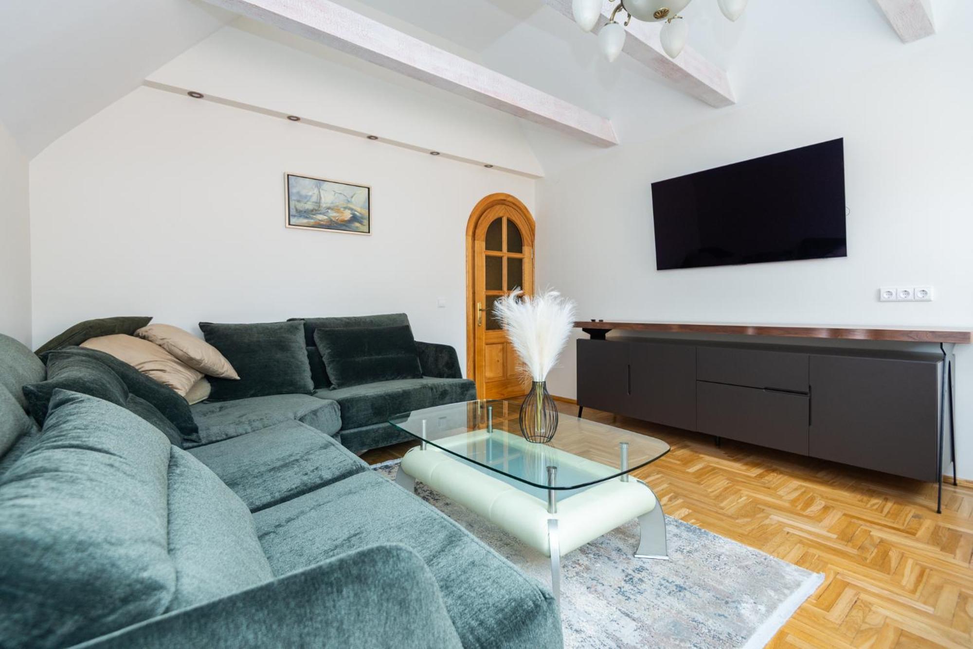 3 Kambariu Butas Ir Kotedzas Apartment Nida Exterior photo